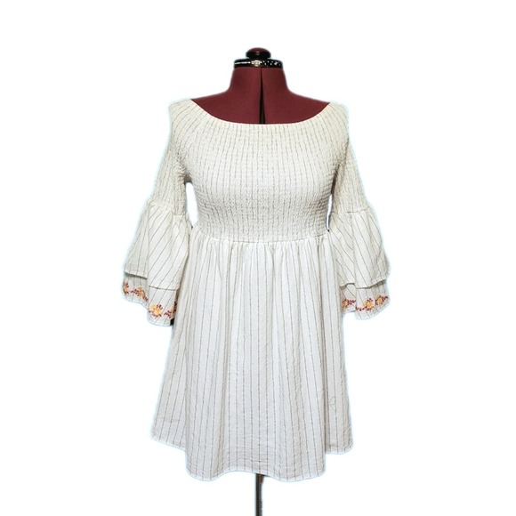 Mystree | Tops | Mystree White Smocked Tiered Bell Ruffle Sleeve ...
